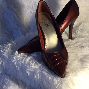 Ladies Pumps